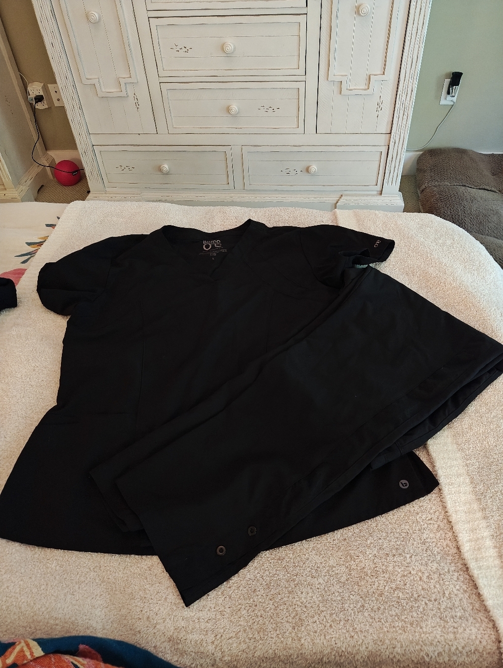Barco One Women's Black Scrub Set, Top Large Bottom Medium Petite